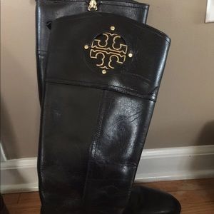 Auth. Tory Burch boots